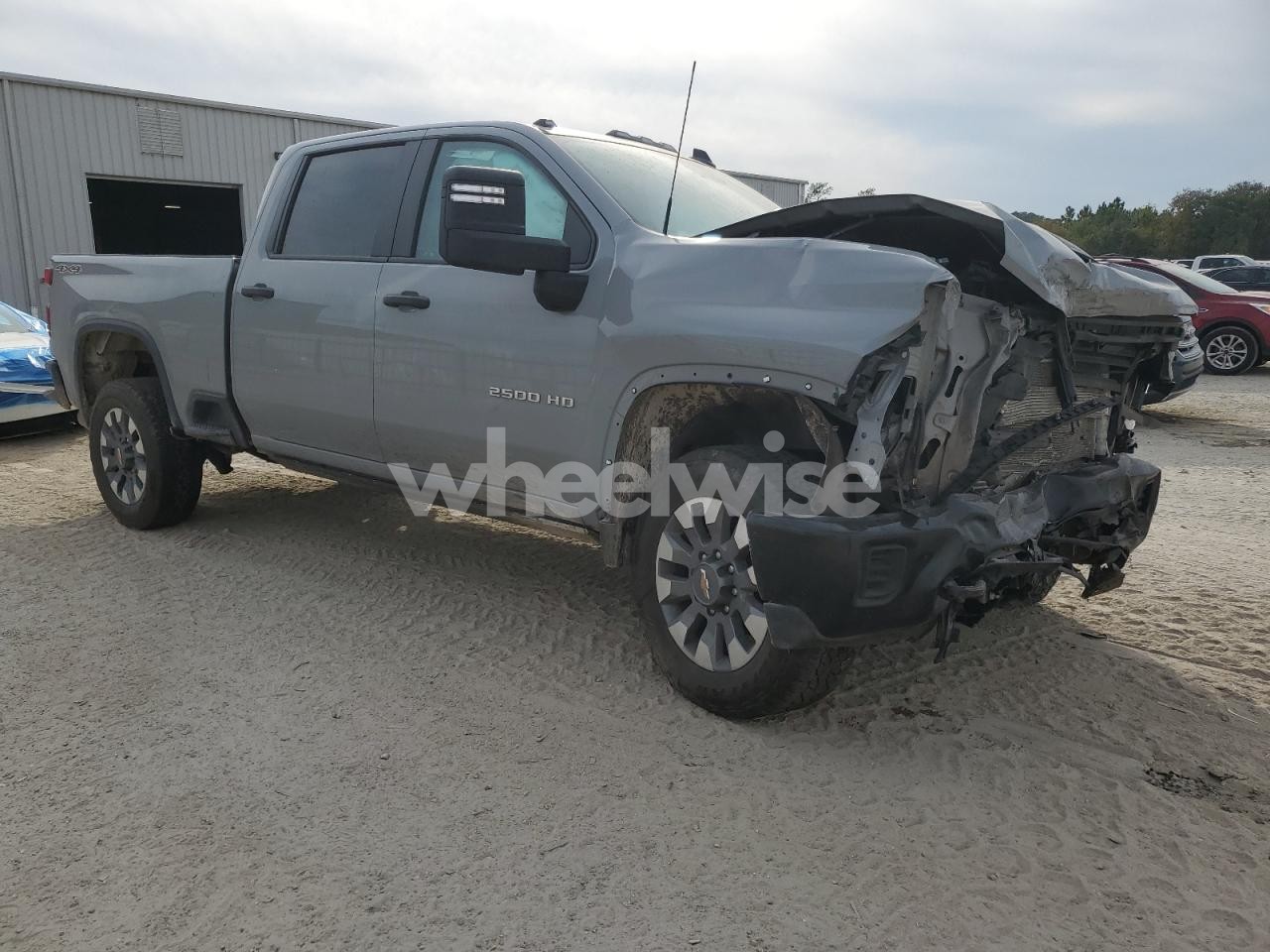 Photo 4 of 2024 CHEVROLET SILVERADO K2500 CUSTOM (VIN 2GC4YMEY2R1251796)