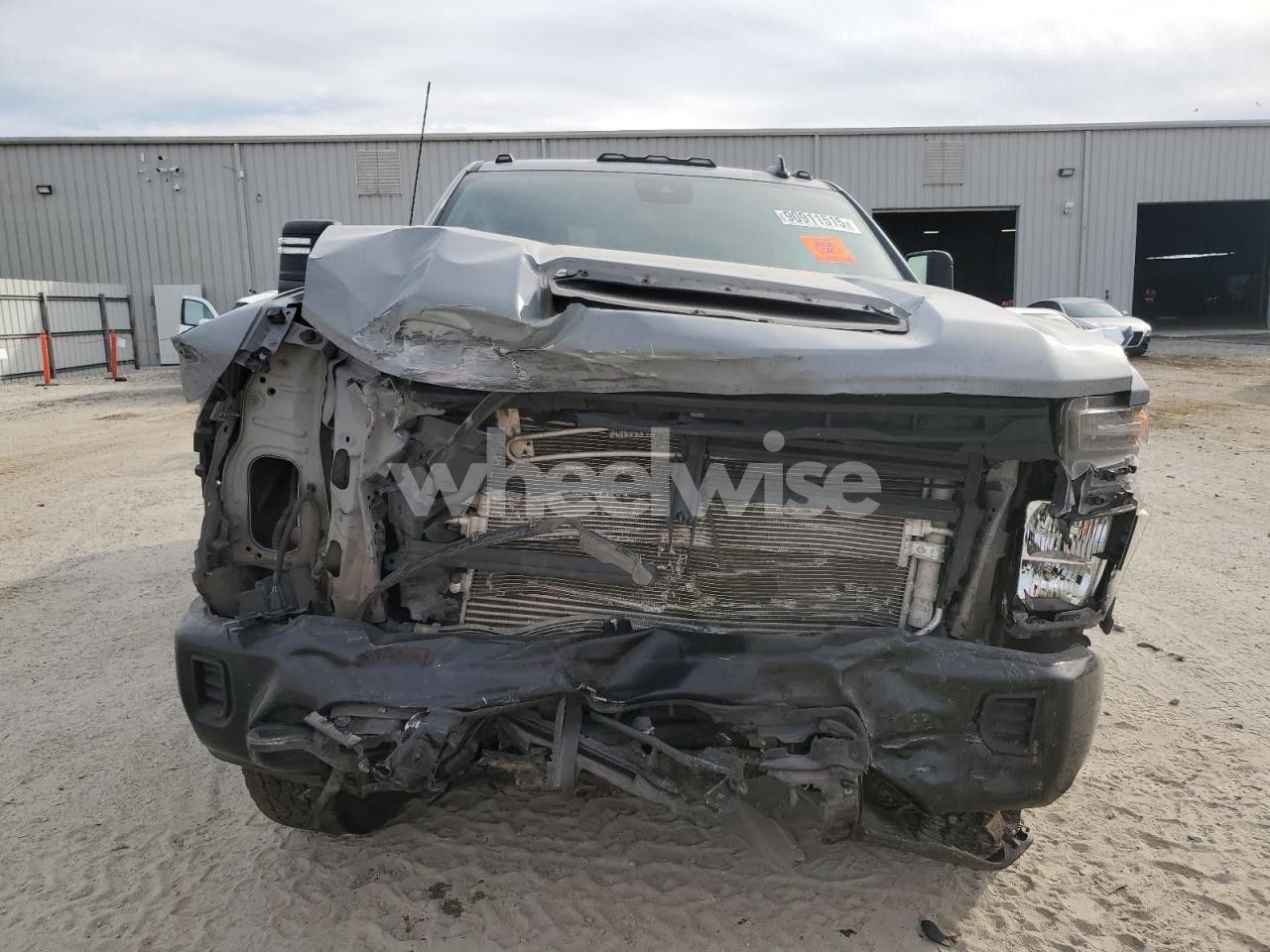 Photo 5 of 2024 CHEVROLET SILVERADO K2500 CUSTOM (VIN 2GC4YMEY2R1251796)