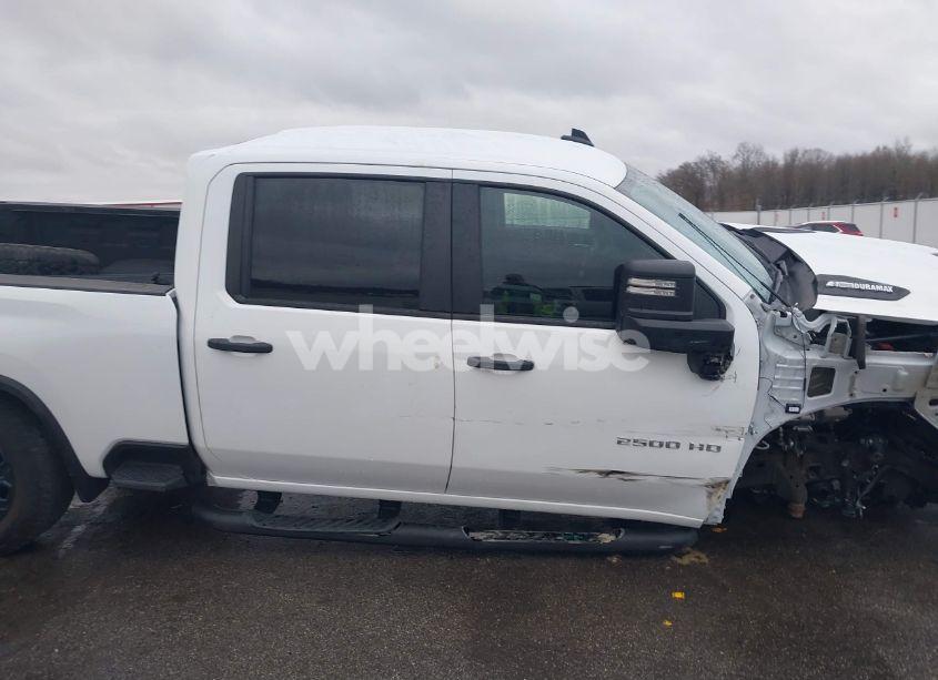 Photo 16 of 2024 Chevrolet Silverado 2500HD (VIN 2GC4YMEY5R1184451)