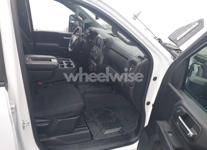 Photo 19 of 2024 Chevrolet Silverado 2500HD (VIN 2GC4YMEY5R1184451)