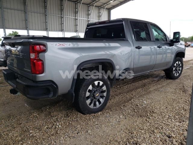 Photo 2 of 2024 CHEVROLET SILVERADO K2500 CUSTOM (VIN 2GC4YMEY6R1240171)