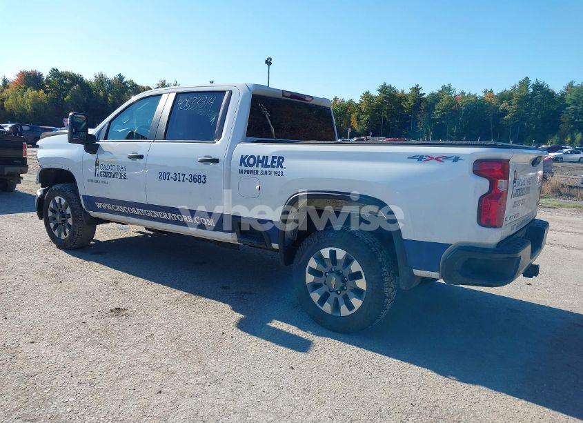 Photo 3 of 2023 Chevrolet Silverado 2500HD 4WD STANDARD BED CUSTOM (VIN 2GC4YMEY9P1730164)