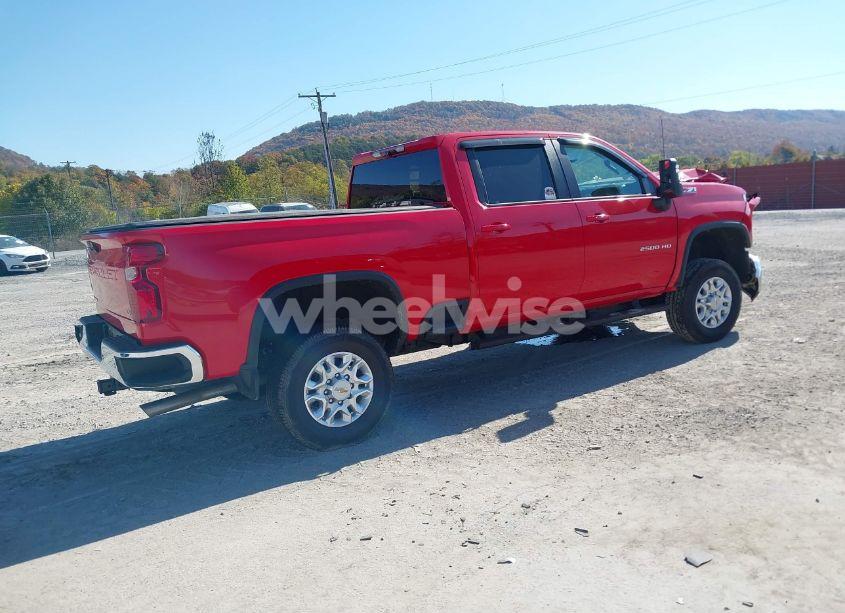 Photo 4 of 2024 Chevrolet Silverado 2500HD 4WD STANDARD BED LT (VIN 2GC4YNE70R1127944)