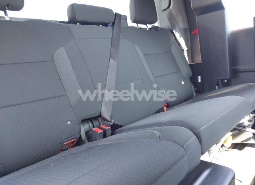 Photo 6 of 2024 Chevrolet Silverado 2500HD 4WD STANDARD BED LT (VIN 2GC4YNE70R1127944)