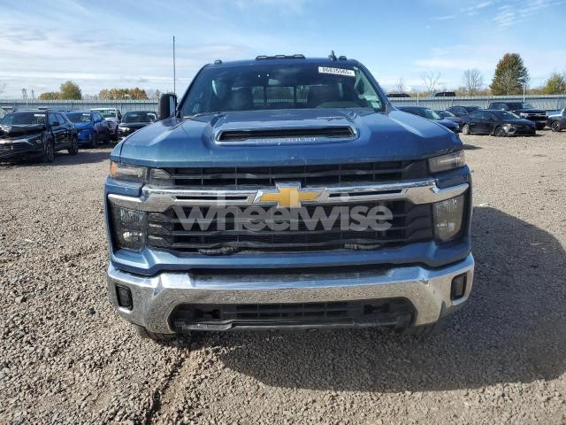 Photo 4 of 2024 CHEVROLET SILVERADO K2500 HEAVY DUTY LT (VIN 2GC4YNE71R1222626)