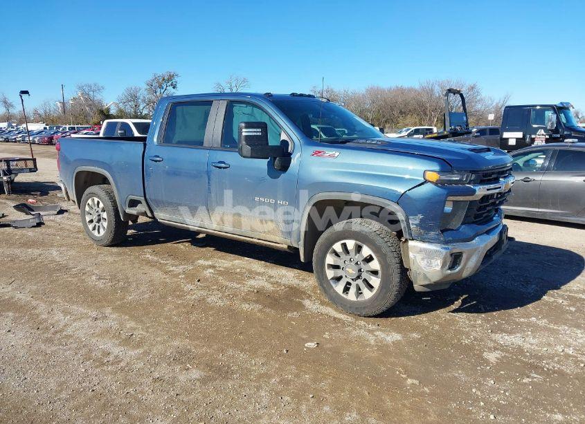 2024 Chevrolet Silverado 2500HD 4WD STANDARD BED LT (VIN 2GC4YNE71R1261300) main photo