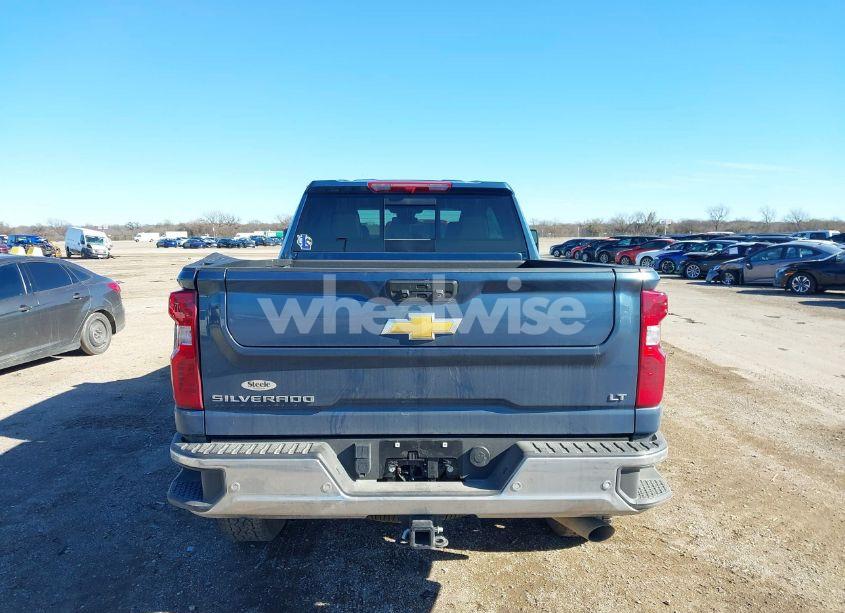 Photo 15 of 2024 Chevrolet Silverado 2500HD 4WD STANDARD BED LT (VIN 2GC4YNE71R1261300)