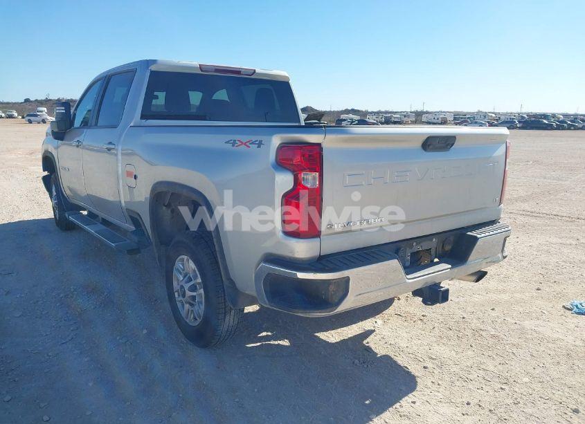 Photo 3 of 2023 Chevrolet Silverado 2500HD 4WD STANDARD BED LT (VIN 2GC4YNE72P1706821)