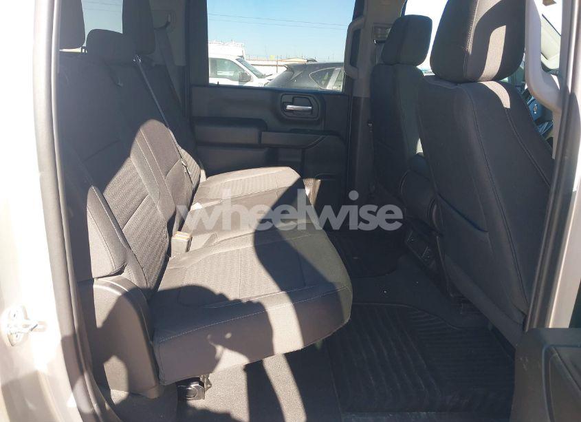 Photo 6 of 2023 Chevrolet Silverado 2500HD 4WD STANDARD BED LT (VIN 2GC4YNE72P1706821)