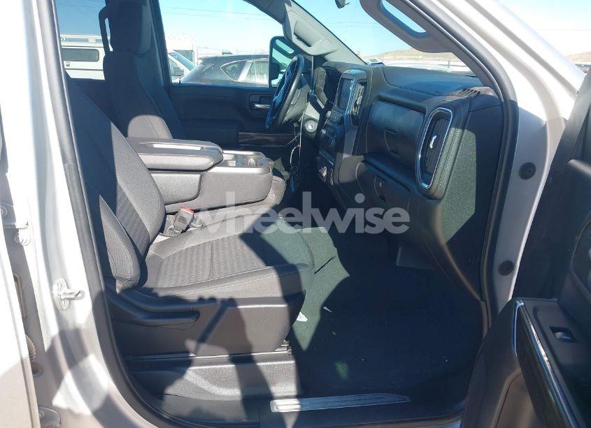 Photo 7 of 2023 Chevrolet Silverado 2500HD 4WD STANDARD BED LT (VIN 2GC4YNE72P1706821)