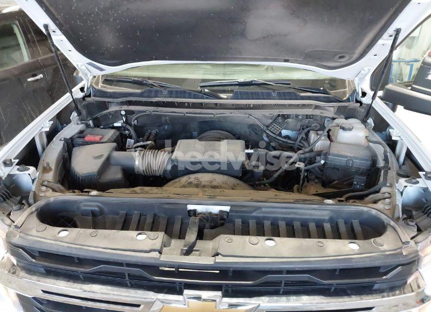 Photo 9 of 2024 Chevrolet Silverado 2500HD 4WD STANDARD BED LT (VIN 2GC4YNE75R1193700)