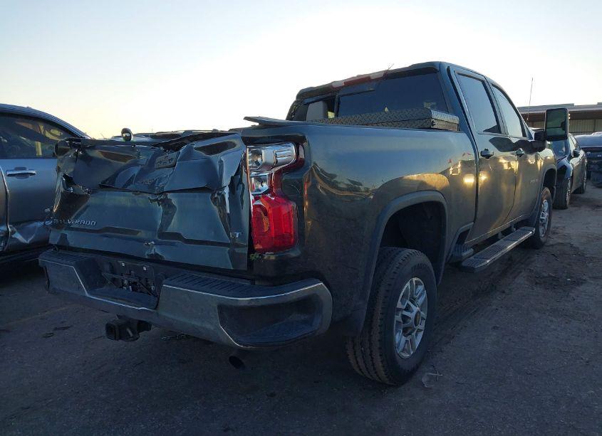 Photo 4 of 2022 Chevrolet Silverado 2500HD 4WD STANDARD BED LT (VIN 2GC4YNE76N1220767)