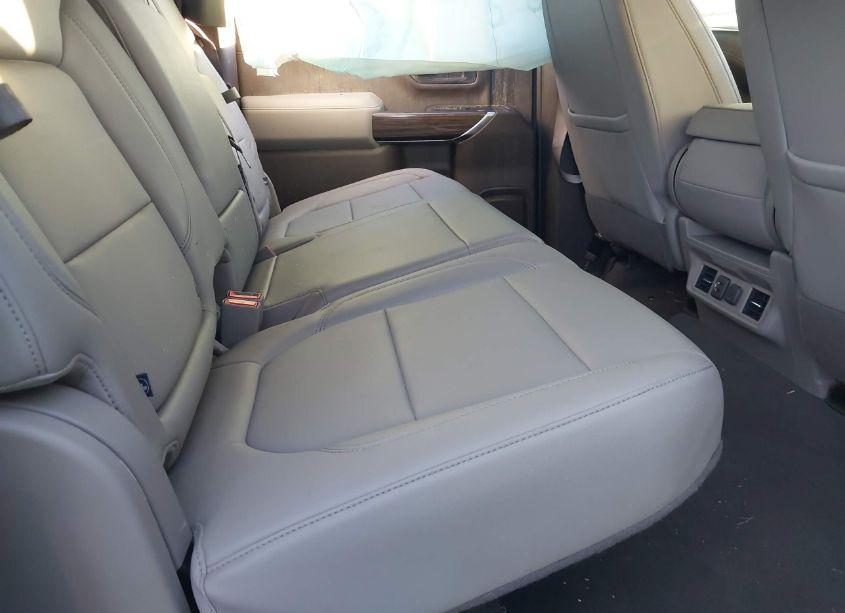 Photo 8 of 2022 Chevrolet Silverado 2500HD 4WD STANDARD BED LT (VIN 2GC4YNE76N1220767)