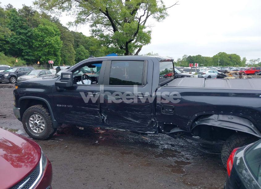 Photo 14 of 2024 Chevrolet Silverado 2500HD 4WD STANDARD BED LT (VIN 2GC4YNE77R1108226)