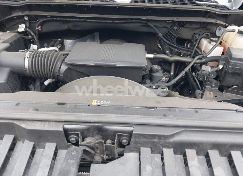 Photo 9 of 2024 Chevrolet Silverado 2500HD 4WD STANDARD BED LT (VIN 2GC4YNE77R1108226)