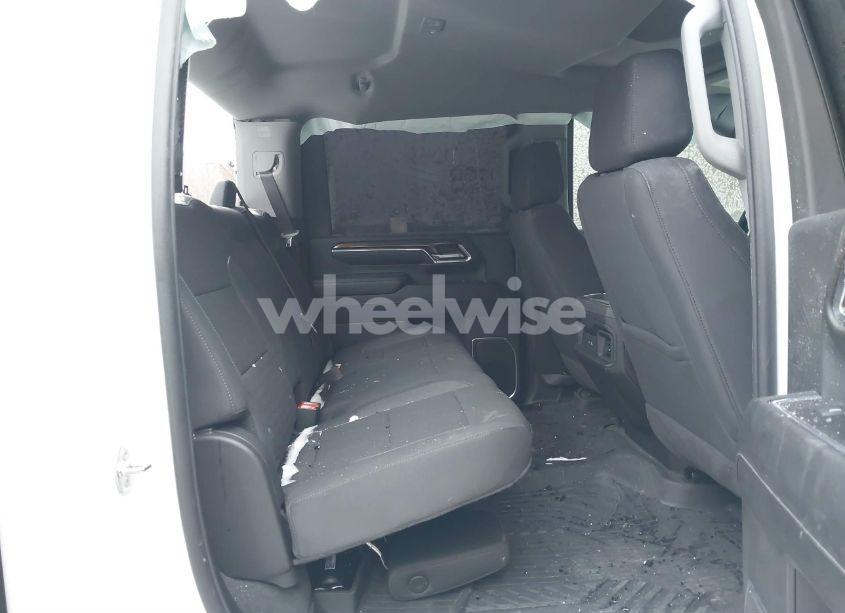 Photo 7 of 2024 Chevrolet Silverado 2500HD 4WD STANDARD BED LT (VIN 2GC4YNE79R1222339)