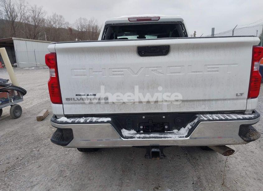 Photo 8 of 2024 Chevrolet Silverado 2500HD 4WD STANDARD BED LT (VIN 2GC4YNE79R1222339)