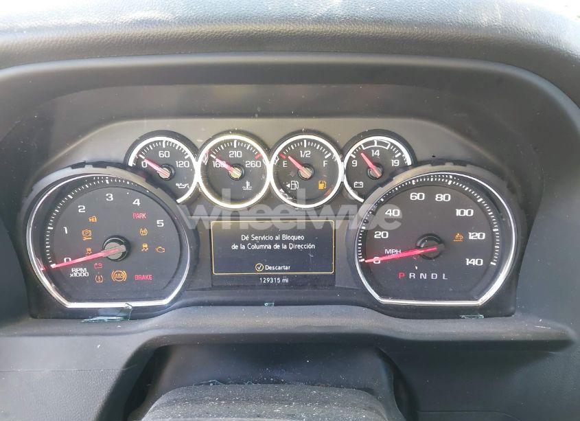 Photo 5 of 2022 Chevrolet Silverado 2500HD 4WD STANDARD BED LT (VIN 2GC4YNEY1N1246413)