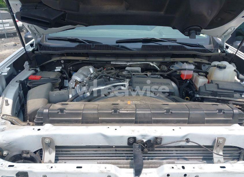 Photo 9 of 2024 Chevrolet Silverado 2500HD 4WD STANDARD BED LT (VIN 2GC4YNEY3R1230011)