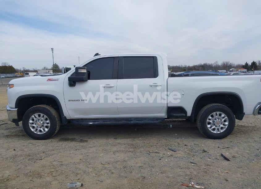 Photo 14 of 2022 Chevrolet Silverado 2500HD 4WD STANDARD BED LT (VIN 2GC4YNEY4N1225880)