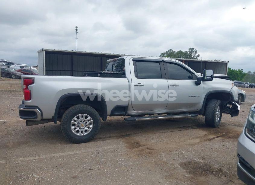Photo 12 of 2022 Chevrolet Silverado 2500HD 4WD STANDARD BED LT (VIN 2GC4YNEY7N1227624)