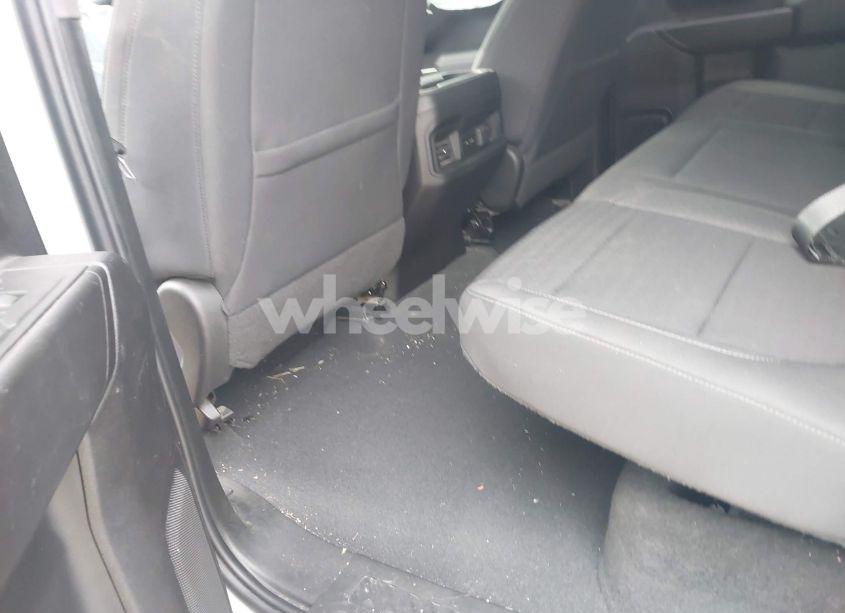 Photo 7 of 2022 Chevrolet Silverado 2500HD 4WD STANDARD BED LT (VIN 2GC4YNEY7N1227624)