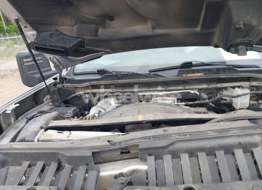 Photo 9 of 2022 Chevrolet Silverado 2500HD 4WD STANDARD BED LT (VIN 2GC4YNEY7N1227624)