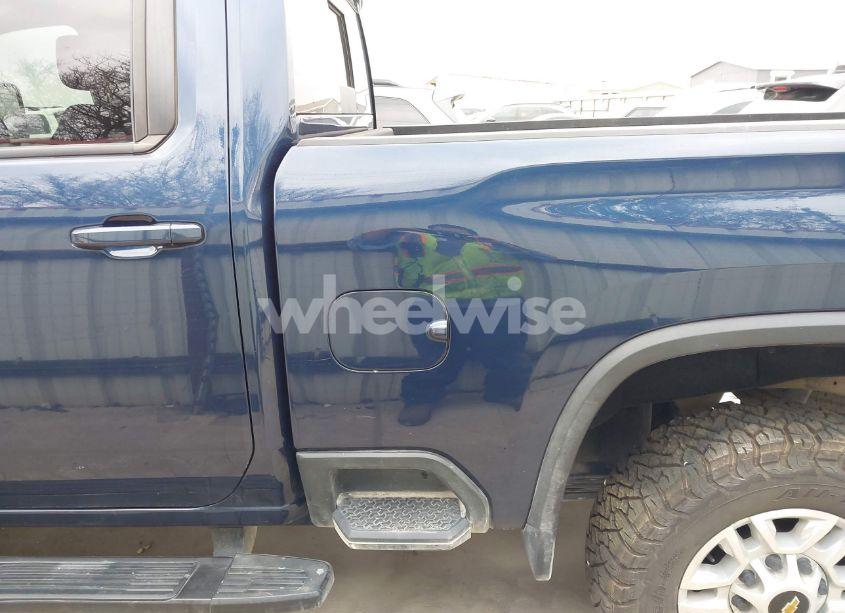 Photo 20 of 2022 Chevrolet Silverado 2500HD 4WD STANDARD BED LT (VIN 2GC4YNEY8N1237143)
