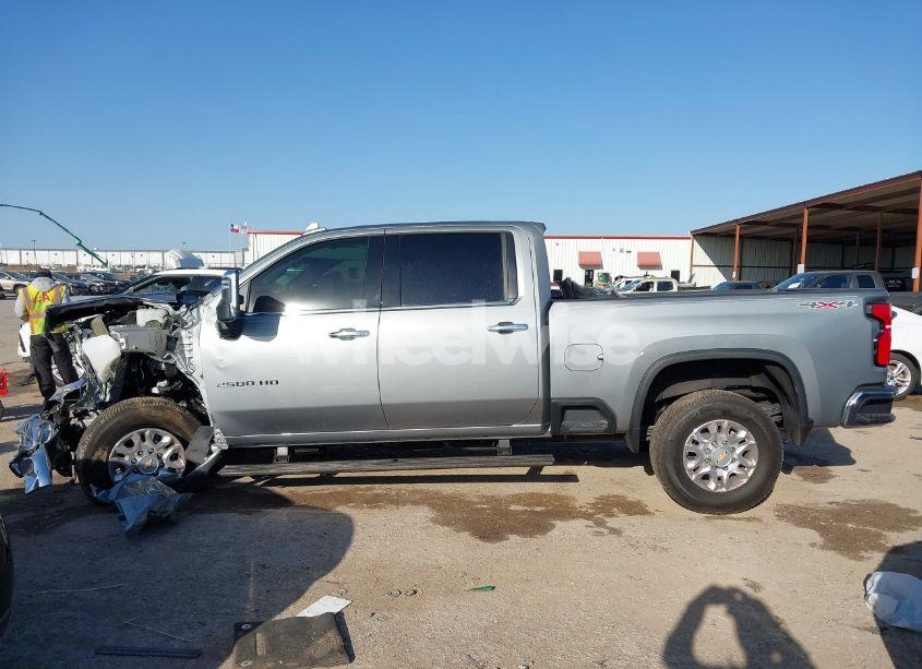 Photo 15 of 2024 Chevrolet Silverado 2500HD 4WD STANDARD BED LTZ (VIN 2GC4YPEY1R1107948)