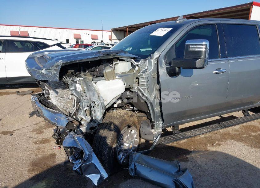 Photo 6 of 2024 Chevrolet Silverado 2500HD 4WD STANDARD BED LTZ (VIN 2GC4YPEY1R1107948)