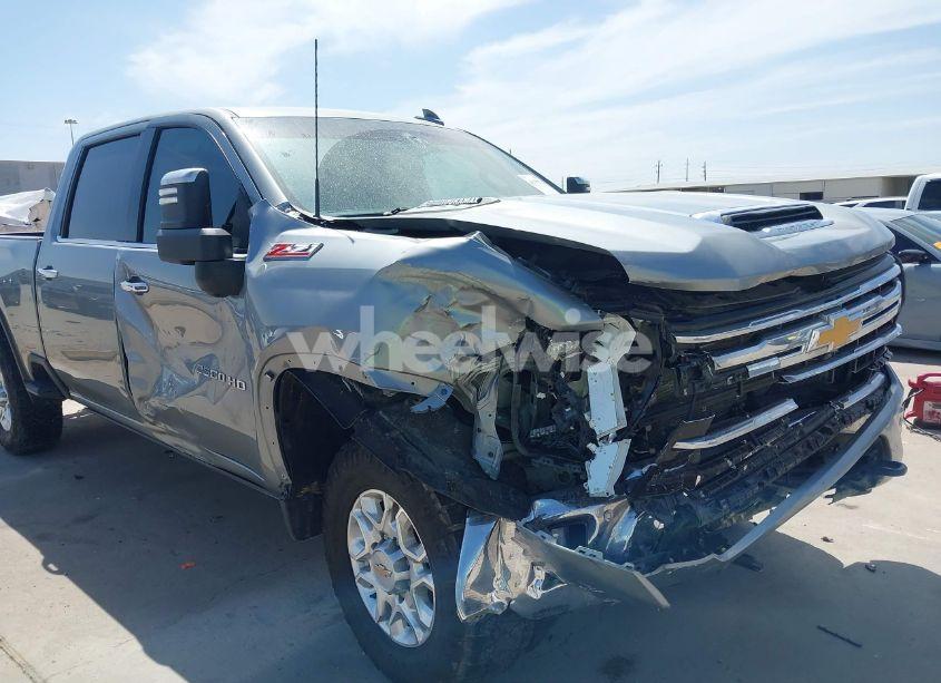 Photo 11 of 2024 Chevrolet Silverado 2500HD 4WD STANDARD BED LTZ (VIN 2GC4YPEY5R1107368)