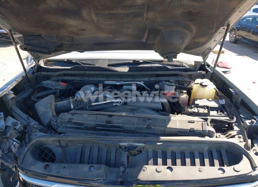 Photo 9 of 2024 Chevrolet Silverado 2500HD 4WD STANDARD BED LTZ (VIN 2GC4YPEY5R1107368)