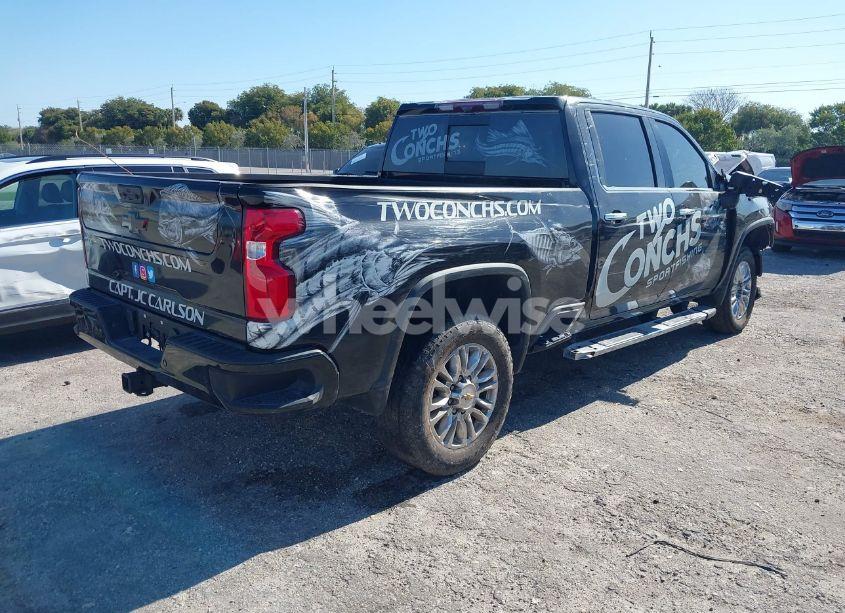 Photo 4 of 2022 Chevrolet Silverado 2500HD 4WD STANDARD BED HIGH COUNTRY (VIN 2GC4YREY1N1243406)