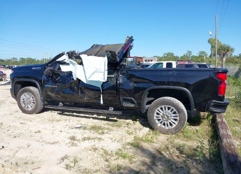 Photo 15 of 2022 Chevrolet Silverado 2500HD (VIN 2GC4YREY2N1207630)