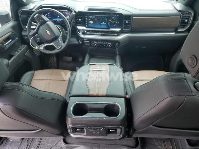 Photo 11 of 2024 CHEVROLET SILVERADO K2500 HIGH COUNTRY (VIN 2GC4YREY5R1261395)