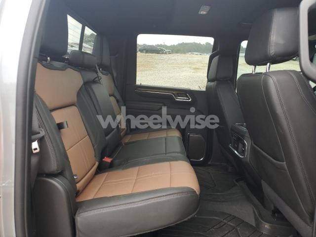 Photo 3 of 2024 CHEVROLET SILVERADO K2500 HIGH COUNTRY (VIN 2GC4YREY5R1261395)