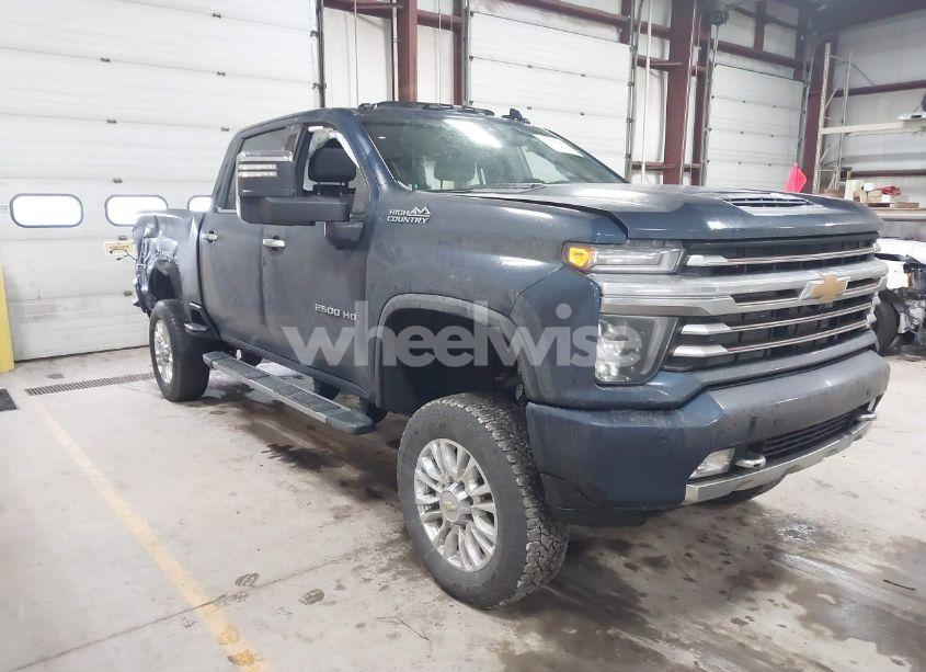 2022 Chevrolet Silverado 2500HD 4WD STANDARD BED HIGH COUNTRY (VIN 2GC4YREY8N1239711) main photo