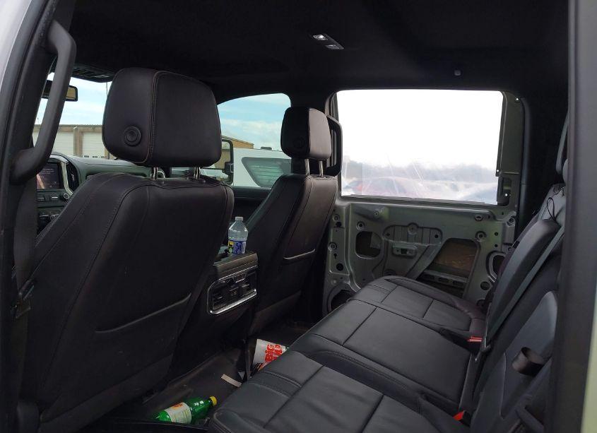 Photo 7 of 2023 Chevrolet Silverado 2500HD 4WD STANDARD BED HIGH COUNTRY (VIN 2GC4YREY9P1704659)