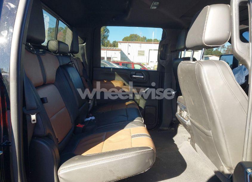 Photo 6 of 2022 Chevrolet Silverado 3500HD 4WD STANDARD BED HIGH COUNTRY (VIN 2GC4YVEY0N1233183)