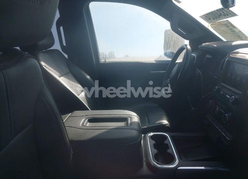 Photo 6 of 2022 Chevrolet Silverado 3500HD 4WD STANDARD BED HIGH COUNTRY (VIN 2GC4YVEY6N1215867)