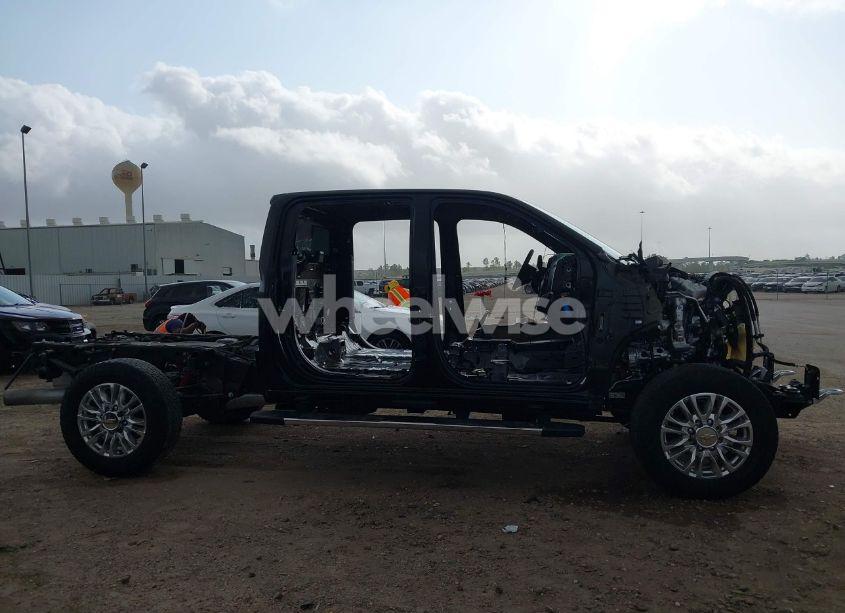 Photo 13 of 2023 Chevrolet Silverado 3500HD 4WD STANDARD BED HIGH COUNTRY (VIN 2GC4YVEY6P1700416)