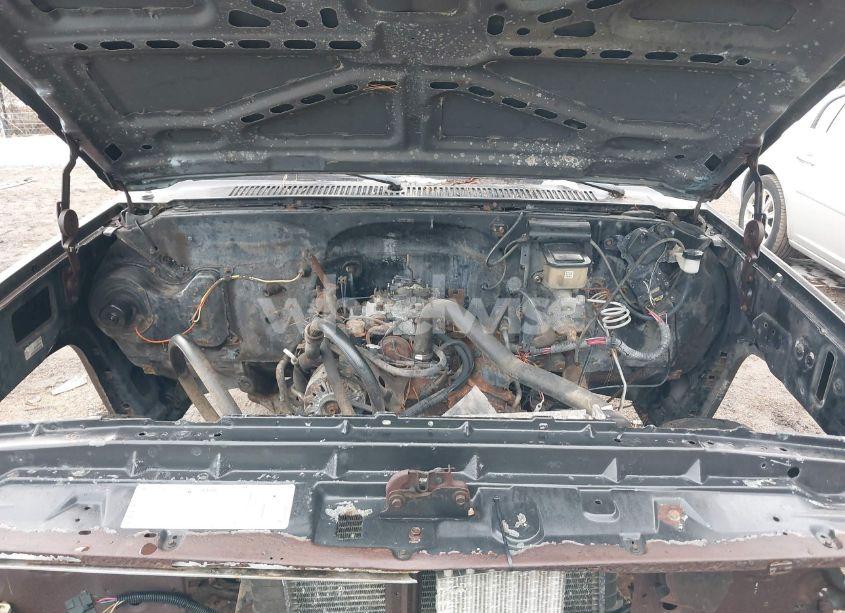 Photo 10 of 1986 Chevrolet C10 (VIN 2GCCC14N7G1117508)