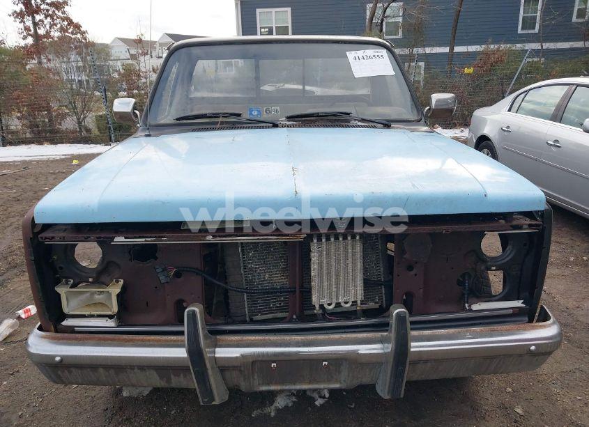 Photo 6 of 1986 Chevrolet C10 (VIN 2GCCC14N7G1117508)