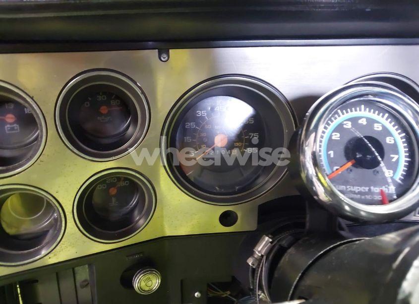 Photo 12 of 1984 Chevrolet C10 (VIN 2GCDC14H6E1206207)