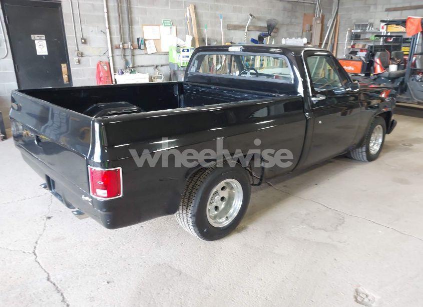 Photo 4 of 1984 Chevrolet C10 (VIN 2GCDC14H6E1206207)