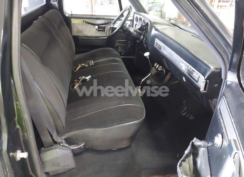 Photo 5 of 1984 Chevrolet C10 (VIN 2GCDC14H6E1206207)