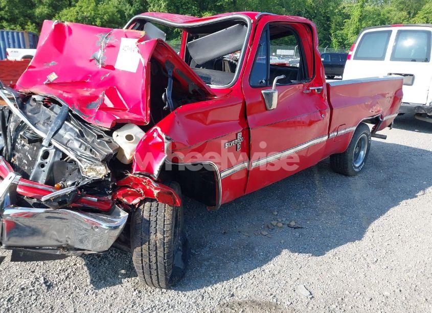 Photo 2 of 1985 Chevrolet C10 (VIN 2GCDC14H7F1131843)