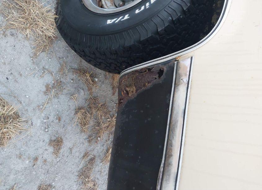 Photo 19 of 1986 Chevrolet C10 (VIN 2GCDC14H8G1172600)