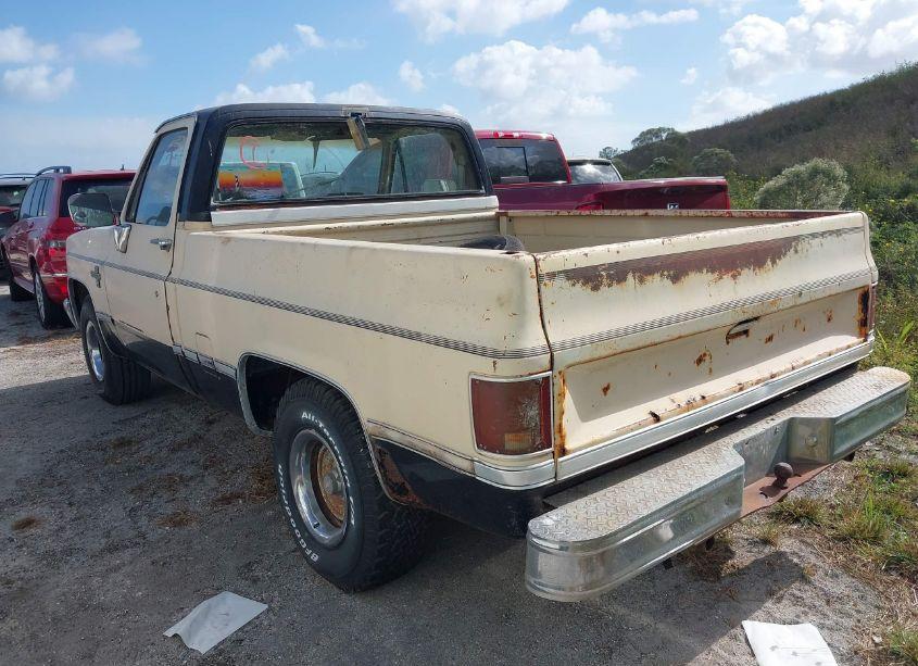 Photo 3 of 1986 Chevrolet C10 (VIN 2GCDC14H8G1172600)