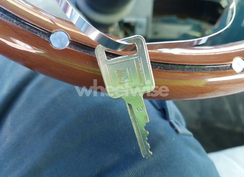 Photo 11 of 1982 Chevrolet C10 (VIN 2GCDC14H9C1109905)